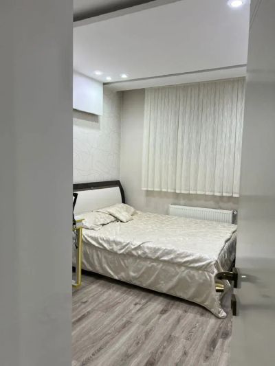 آپارتمان 105 متری دو خوابه در سعادت آباد اصفهان