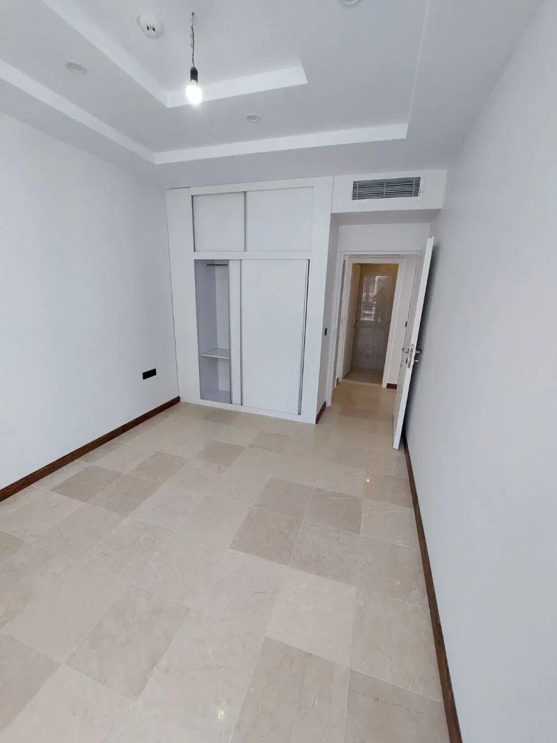 آپارتمان 132 متری سه خوابه در پونک تهران14043631210