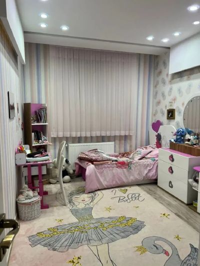 آپارتمان 105 متری دو خوابه در سعادت آباد اصفهان