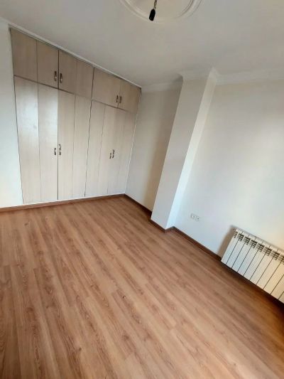 آپارتمان 145 متری سه خوابه در پونک تهران