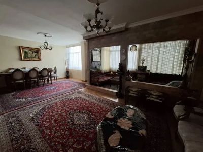 آپارتمان 108 متری دو خوابه در شهرک غرب تهران