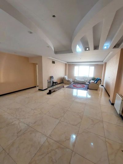 آپارتمان 140 متری سه خوابه در پونک تهران