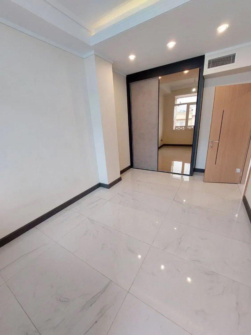 آپارتمان 145 متری سه خوابه در پونک تهران14044131220