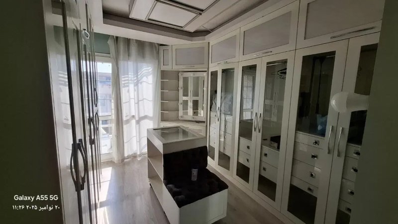 آپارتمان 82 متری دو خوابه در سعادت آباد تهران14042531191