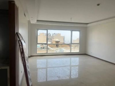 آپارتمان 130 متری سه خوابه در سعادت آباد تهران