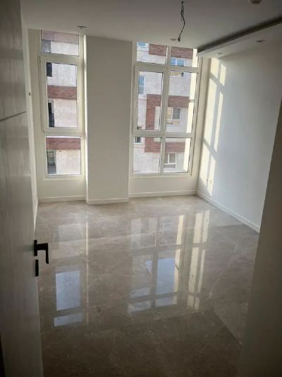 آپارتمان 130 متری سه خوابه در سعادت آباد تهران