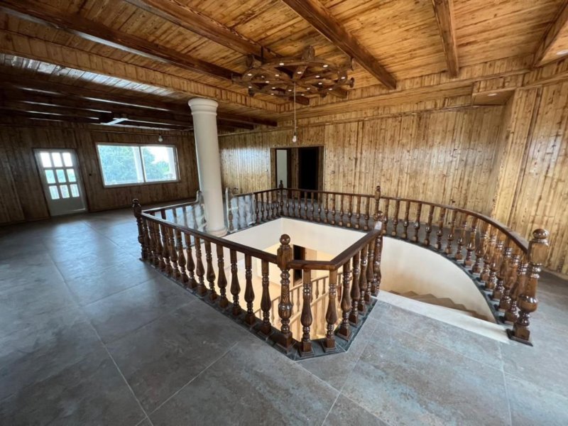 ویلا 780 متری پنج خوابه در نوشهر14049531300