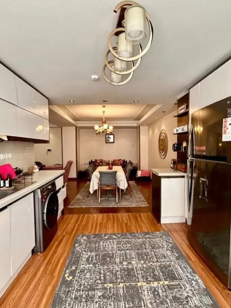 آپارتمان 126 متری دو خوابه در شهرک بنفشه کرج14061431489