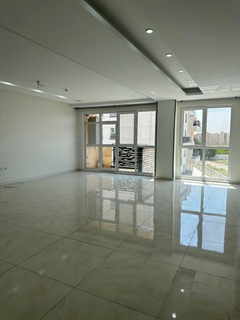 آپارتمان 120 متری دو خوابه در کوی مهر کرج14056231408