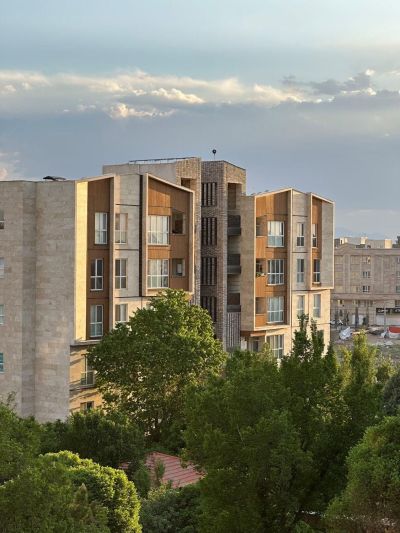 آپارتمان 120 متری دو خوابه در کوی مهر کرج