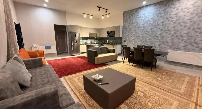 ویلا 1000 متری دو خوابه در شهرک زعفرانیه کرج14063831517