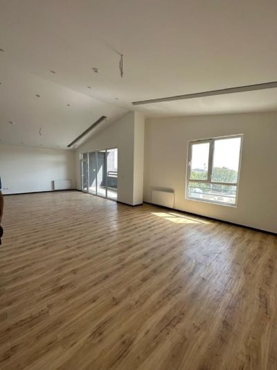 آپارتمان 200 متری سه خوابه در کوی مهر کرج