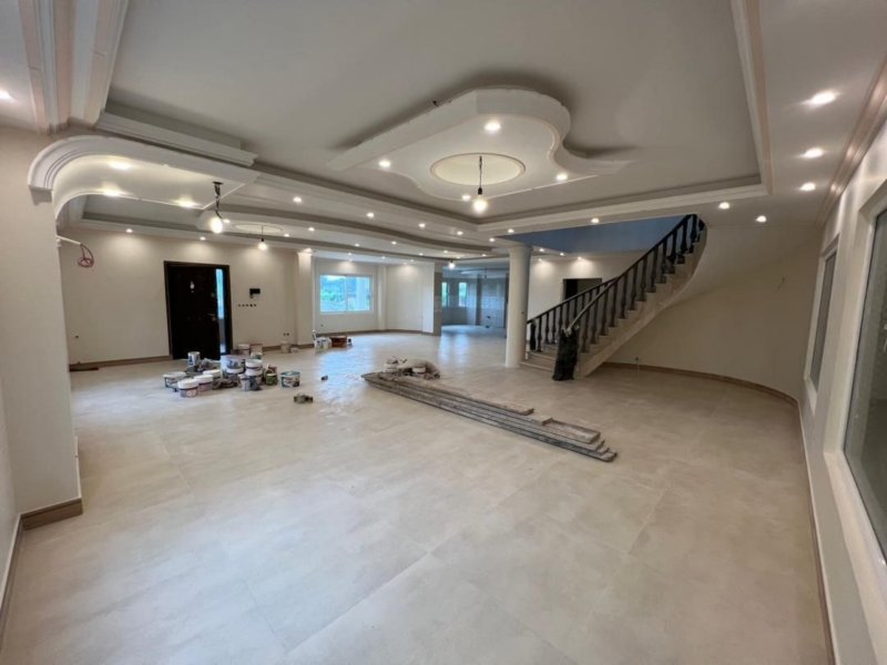 ویلا 780 متری پنج خوابه در نوشهر14049531294