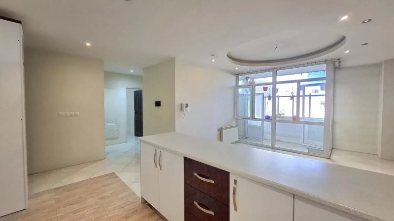 آپارتمان 110 متری دو خوابه در شهرک بنفشه کرج14056731424