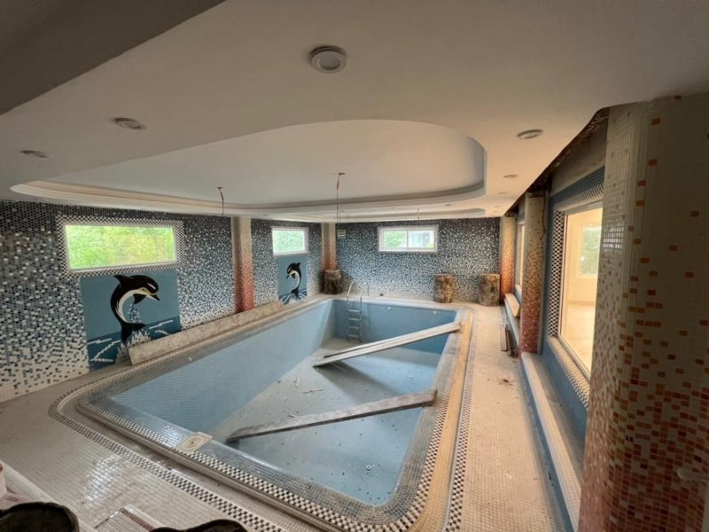 ویلا 780 متری پنج خوابه در نوشهر14049531298