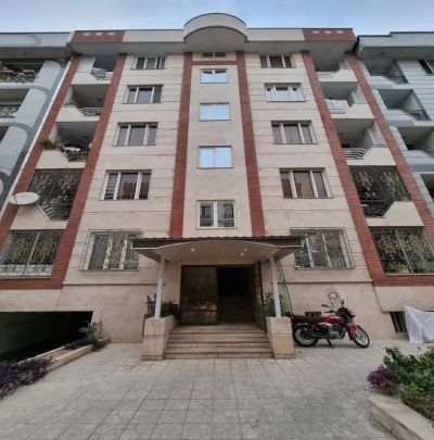 آپارتمان 130 متری سه خوابه در شهرک پرواز تهران