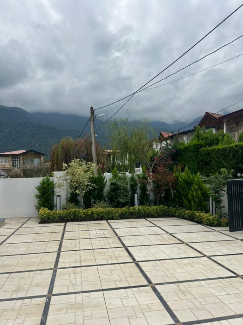 ویلا 307 متری چهارخوابه در نوشهر14050331321