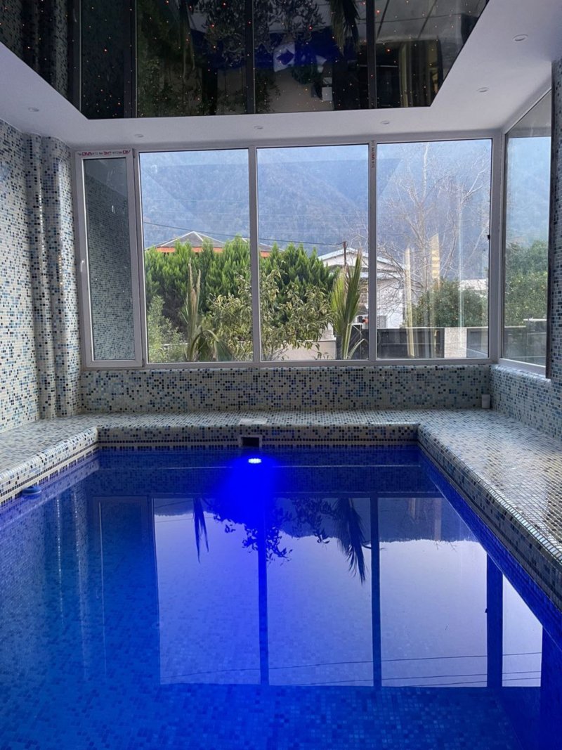 ویلا 400 متری چهارخوابه در چلک نوشهر14050631332