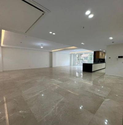 آپارتمان 170 متری سه خوابه در سعادت آباد تهران