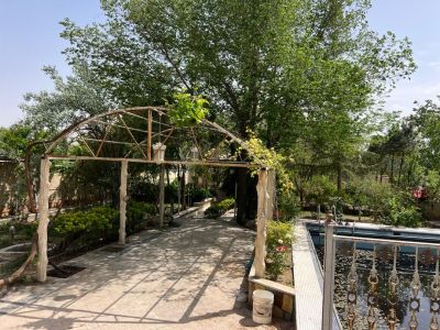 ویلا 1050 متری در طاووسیه کرج