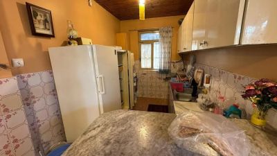 باغ 1000 متری دو خوابه در شهرک زعفرانیه کرج