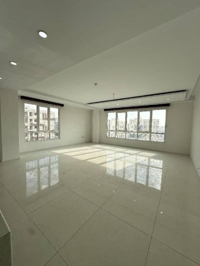 آپارتمان 110 متری دو خوابه در کوی مهر کرج