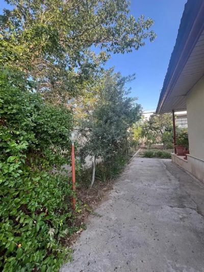 ویلا 1000 متری دو خوابه در شهرک زعفرانیه کرج