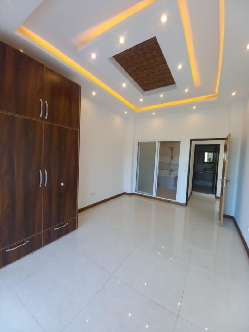 ویلا 500 متری سه خوابه در سیسنگان نوشهر14050031304