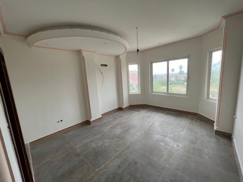 ویلا 780 متری پنج خوابه در نوشهر14049531296