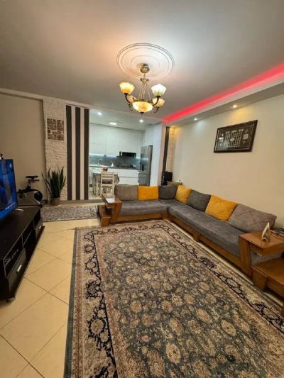 آپارتمان 80 متری دو خوابه در شهرک بنفشه کرج