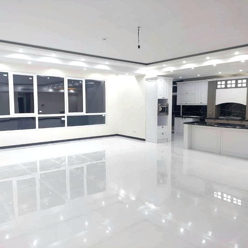 آپارتمان 144 متری سه خوابه در شهرک بنفشه کرج14056831426