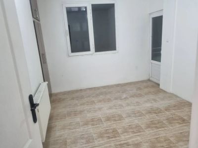 آپارتمان 80 متری دو خوابه در بلوار امیریه مشهد