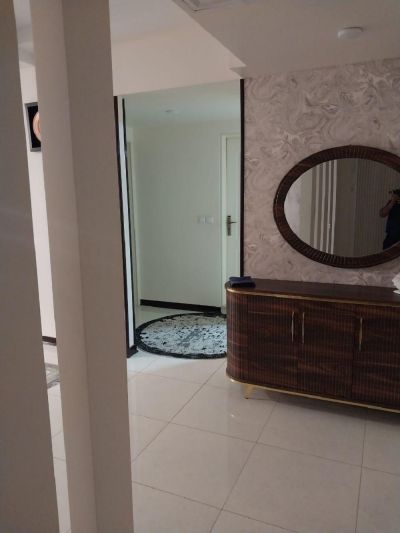 آپارتمان 135 متری سه خوابه در شهرک بنفشه کرج