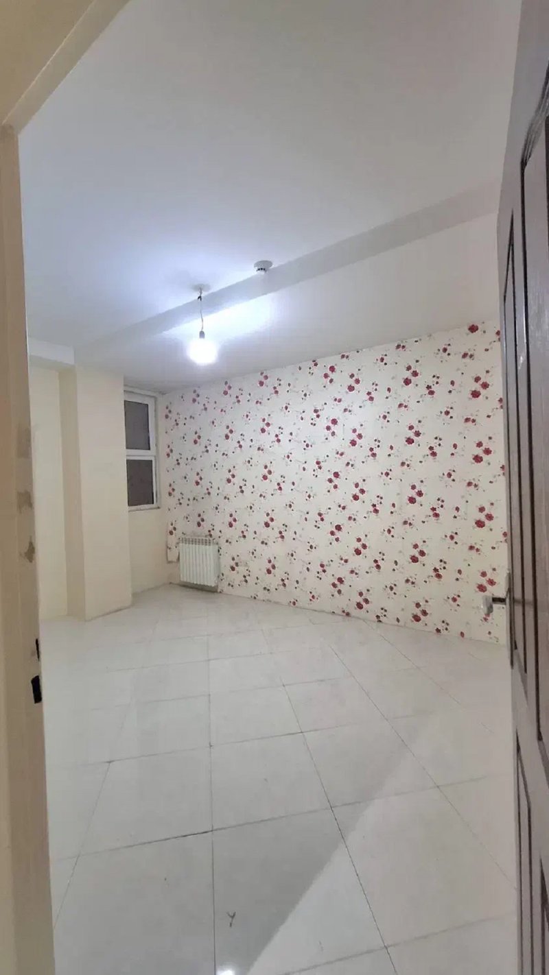 آپارتمان 110 متری دو خوابه در شهرک بنفشه کرج14056731425