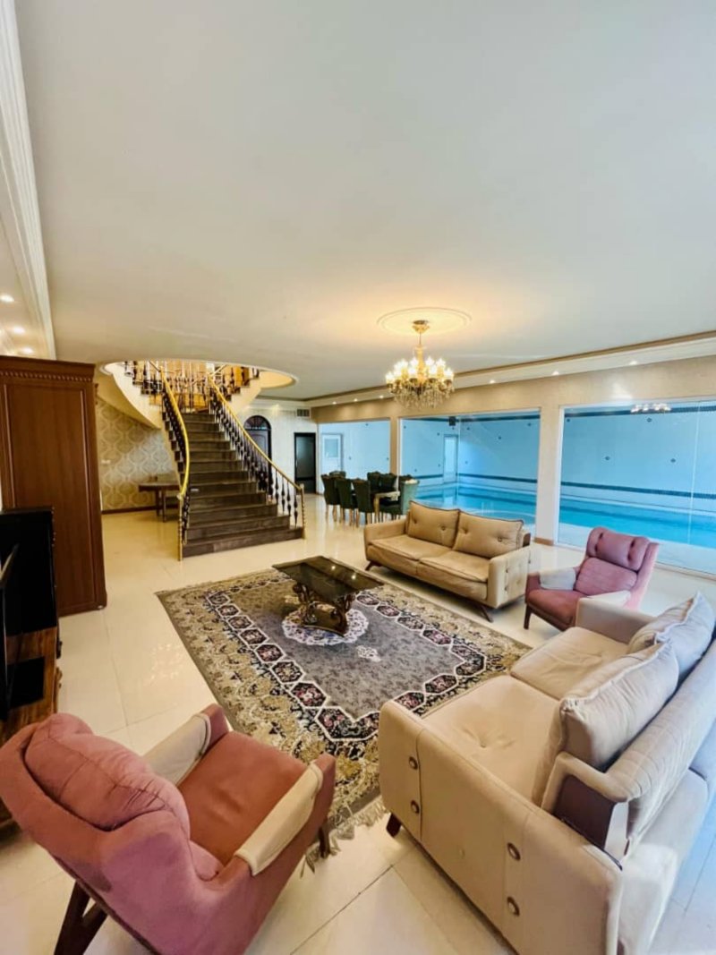 ویلا 900 متری چهارخوابه در سهیلیه کرج14050131308