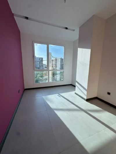 آپارتمان 120 متری دو خوابه در کوی مهر کرج