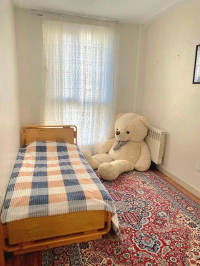 آپارتمان 75 متری دو خوابه در شهرک بنفشه کرج