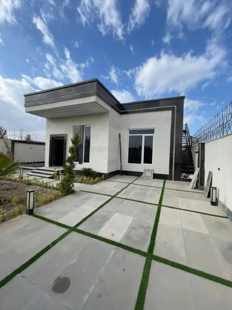 ویلا 250 متری دو خوابه در شهرک زعفرانیه کرج14063031492