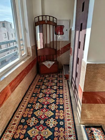 آپارتمان 117 متری دو خوابه در میدان زندیه ملایر