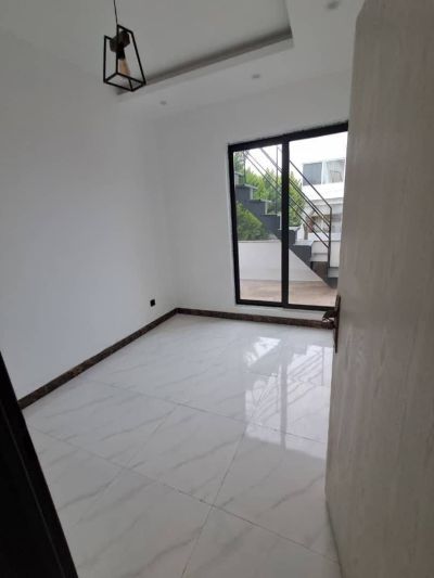 ویلا 150 متری سه خوابه در آمل