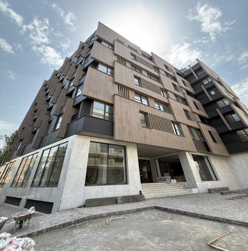 آپارتمان 140 متری سه خوابه در سعادت آباد تهران14071731537