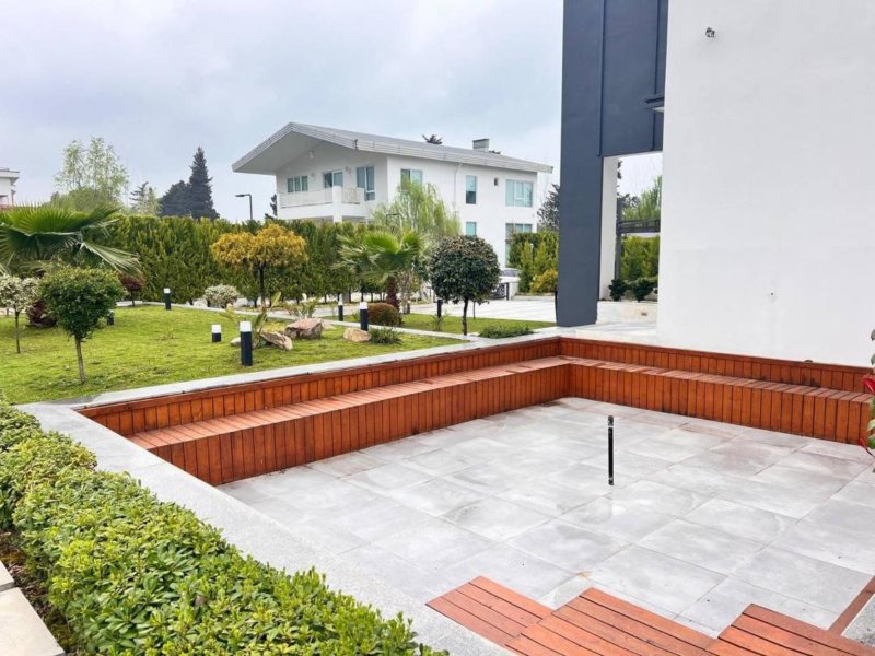 ویلا 1360 متری چهارخوابه در چلک نوشهر14081631617