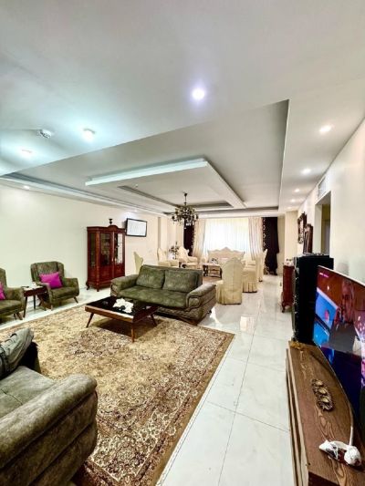 آپارتمان 160 متری سه خوابه در باغستان کرج