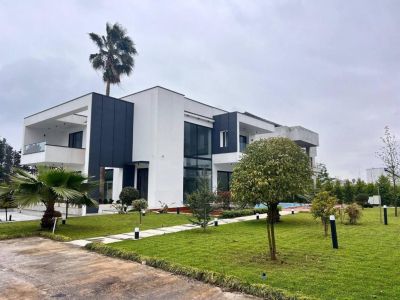 ویلا 1360 متری چهارخوابه در چلک نوشهر