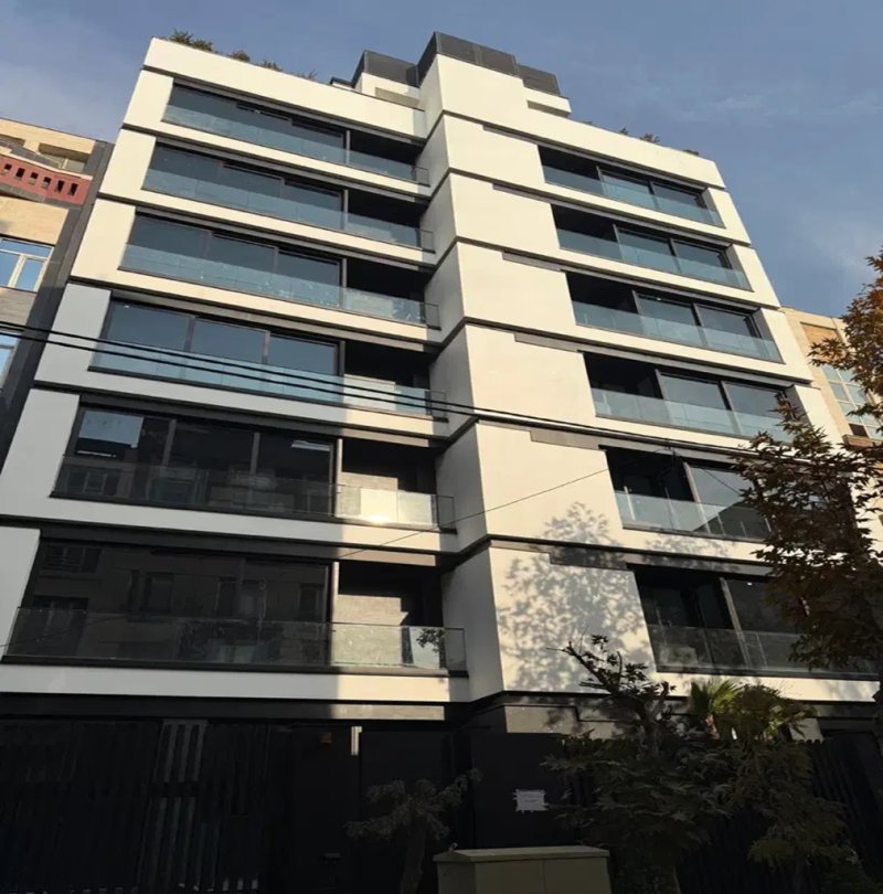 آپارتمان 145 متری سه خوابه در سعادت آباد تهران14070231523