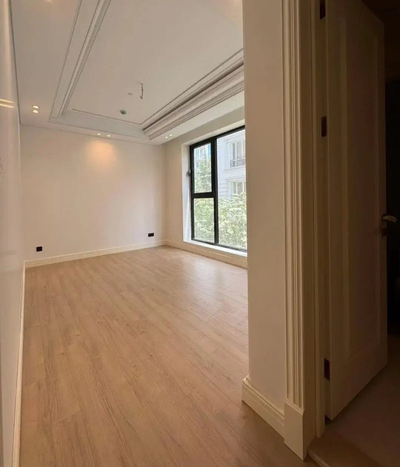 آپارتمان 200 متری چهارخوابه در گوهردشت کرج14079931585