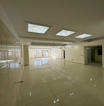 آپارتمان 180 متری سه خوابه در گوهردشت کرج