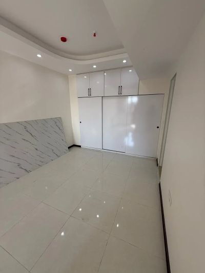 آپارتمان 105 متری دو خوابه در نیروی هوایی تهران