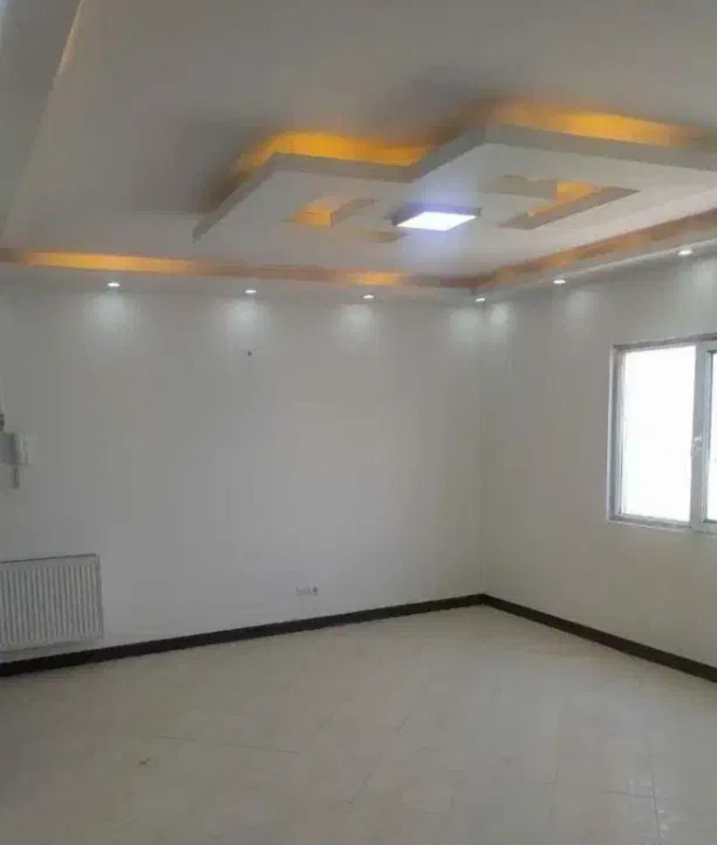 آپارتمان 75 متری دو خوابه در فاز 6 پرند14098831882