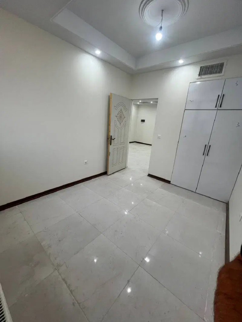 آپارتمان 85 متری دو خوابه در نیروی هوایی تهران14095231851